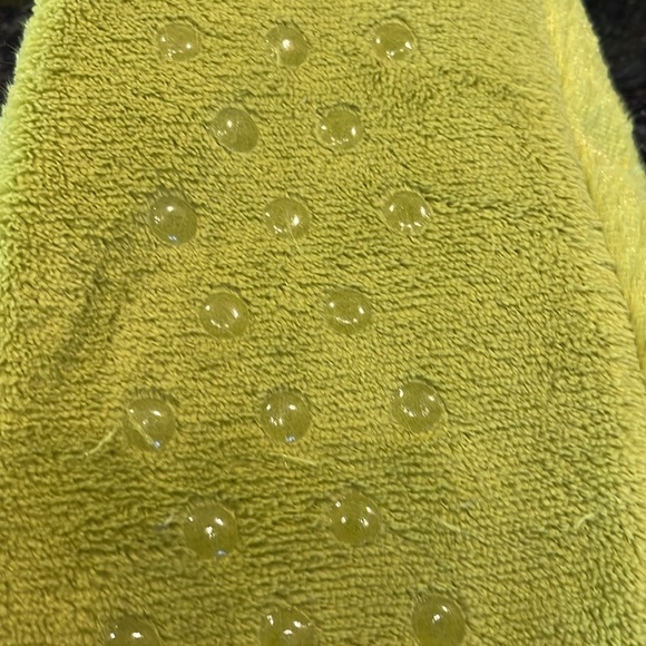 🎄GRINCH🎄NON-SKID SLIP-ON SLIPPERS GREAT GIFT IDEA!! NWT - Picture 4 of 7